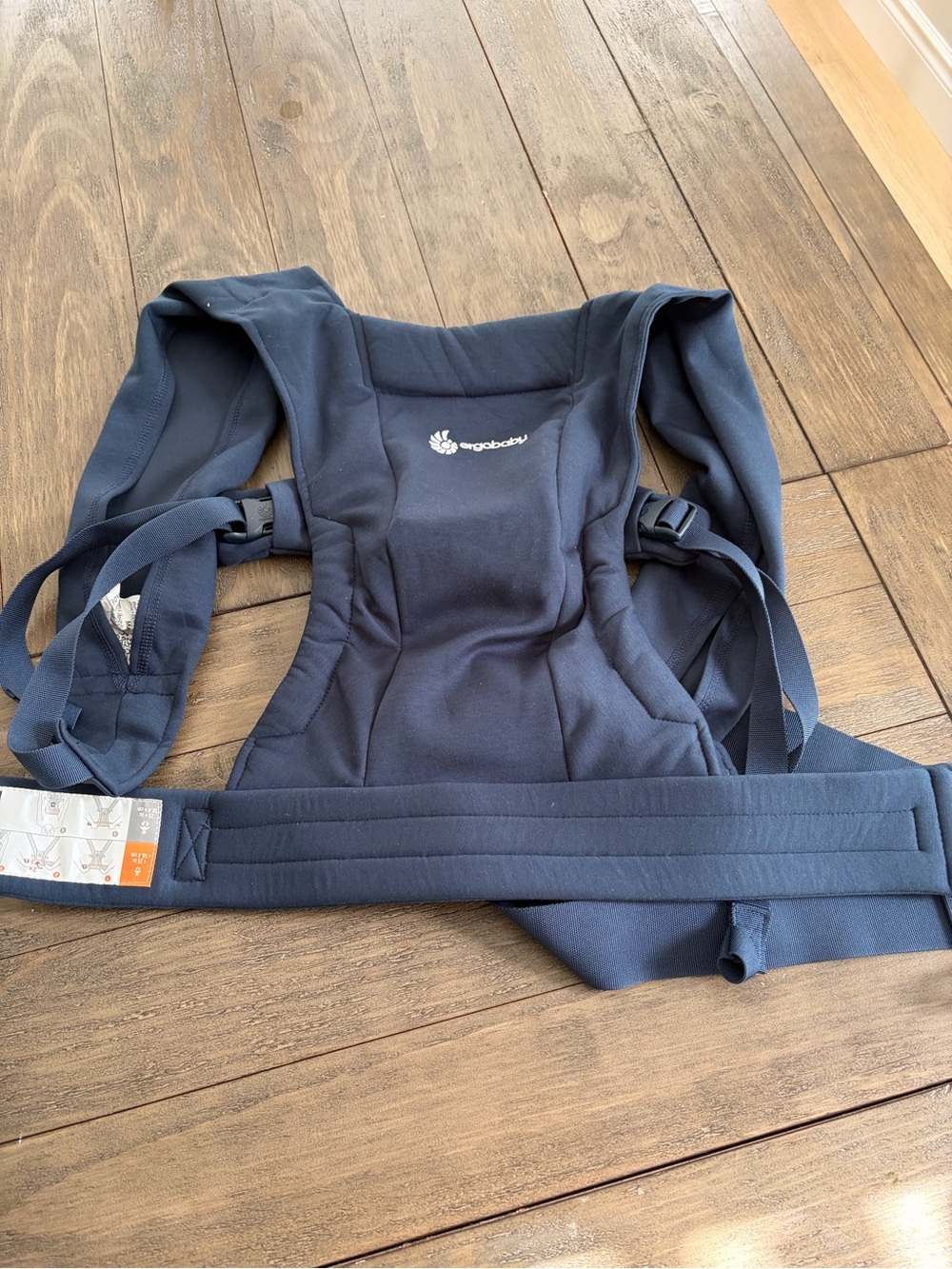 Ergobaby Embrace in Navy
